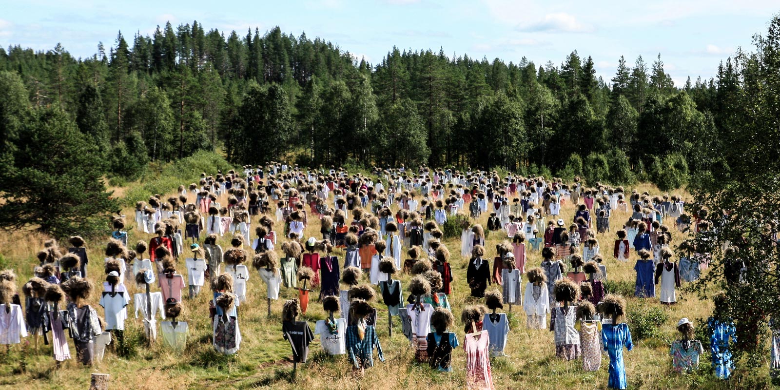 Meitä on moneksi