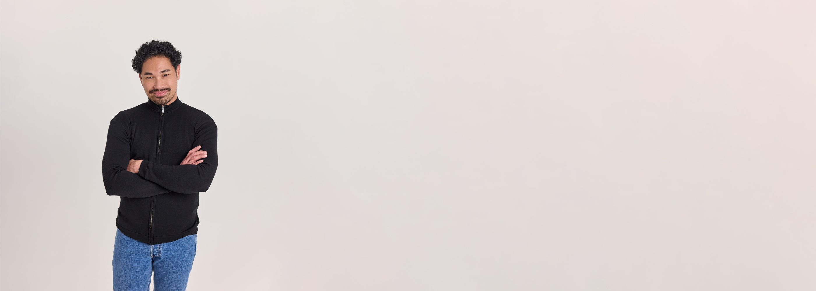 Laadukkaat, luonnonmateriaaleista valmistetut kotimaiset miesten vaatteet.