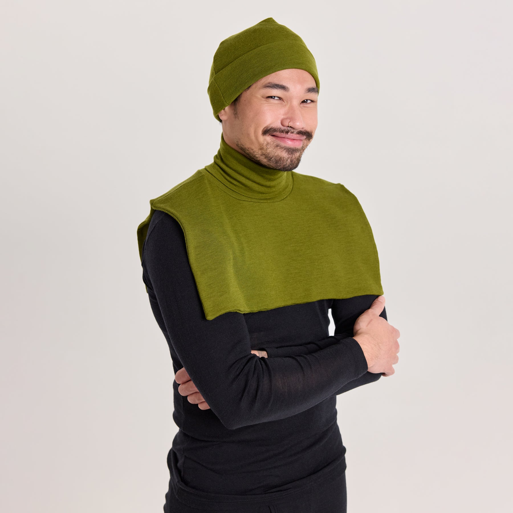 METSÄ pipo taitettuna. Monikäyttöinen merinovillapipo on mukava, pehmeä ja hengittävä valinta talveen.