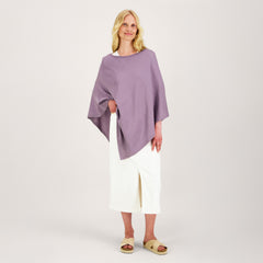 Merinosilkkinen poncho laventelin sävyssä